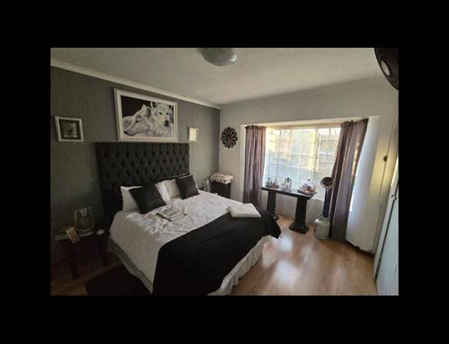 2 BEDROOM TOWNHOUSE FOR SALE IN NORKEM PARK